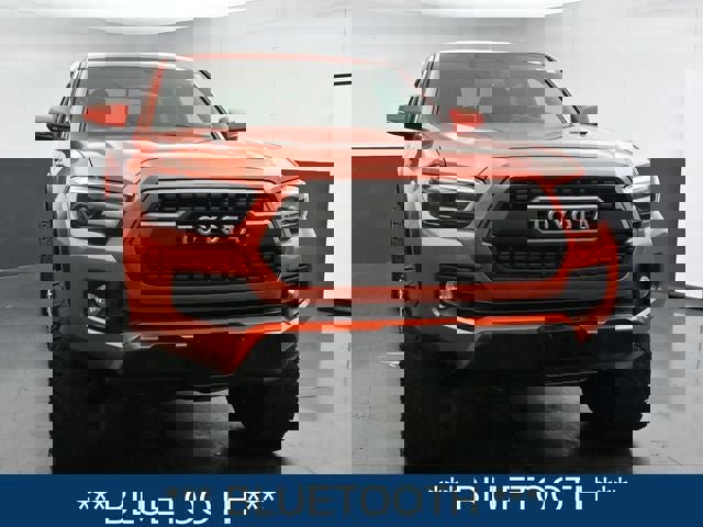 Used 2017 Toyota Tacoma TRD Off-Road w/ Tow Package (A/T) image 4