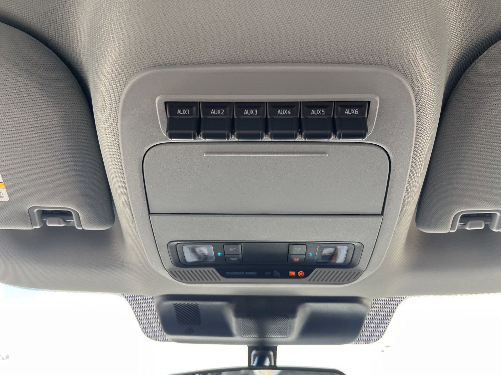 New 2026 Ford F550 4x4 Crew Cab image 22