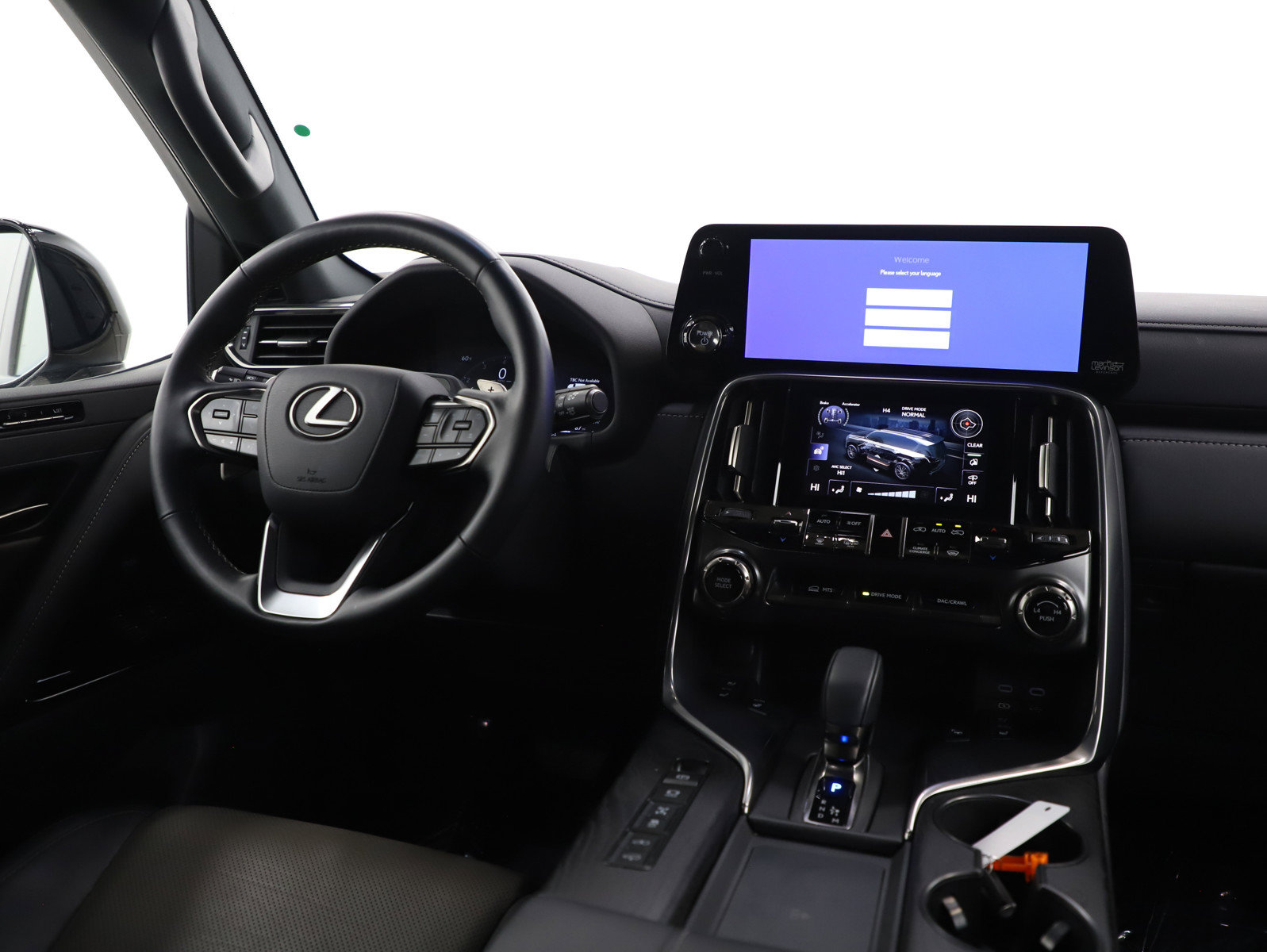 Used 2025 Lexus LX 700h Overtrail AWD/4WD image 17