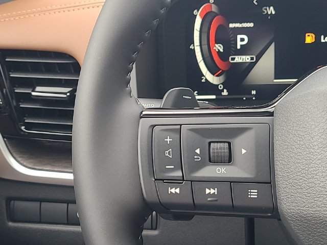 New 2026 Nissan Rogue Platinum AWD/4WD image 17