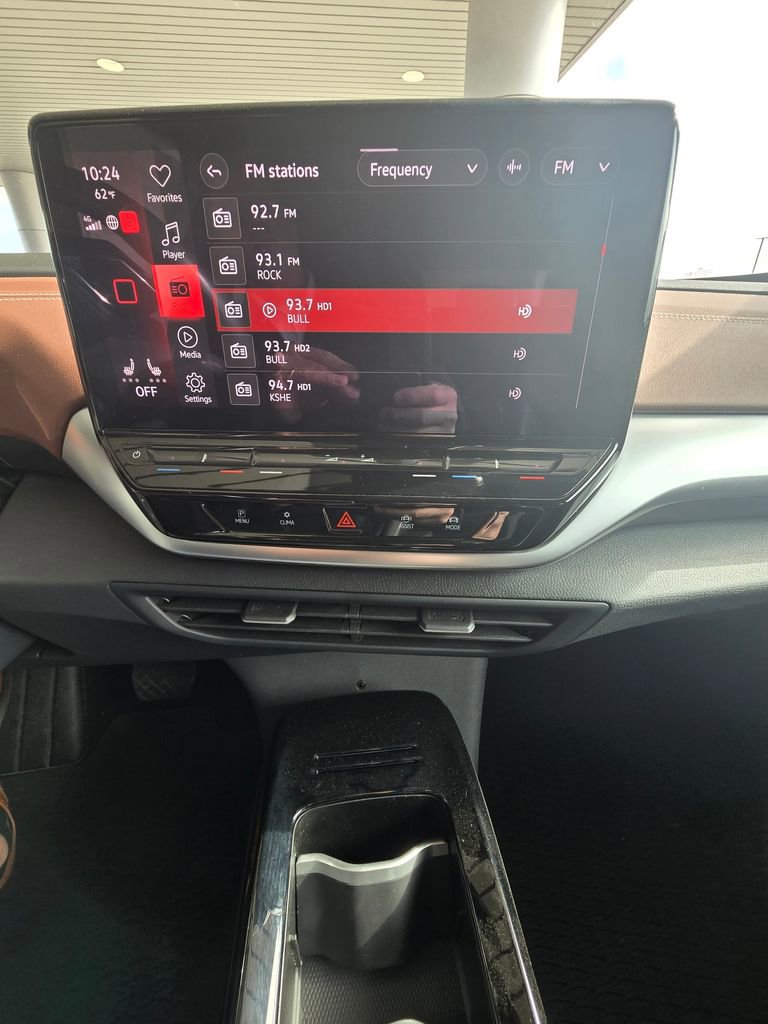 Used 2021 Volkswagen ID.4 Pro S w/ ID.4 Protection Package image 28