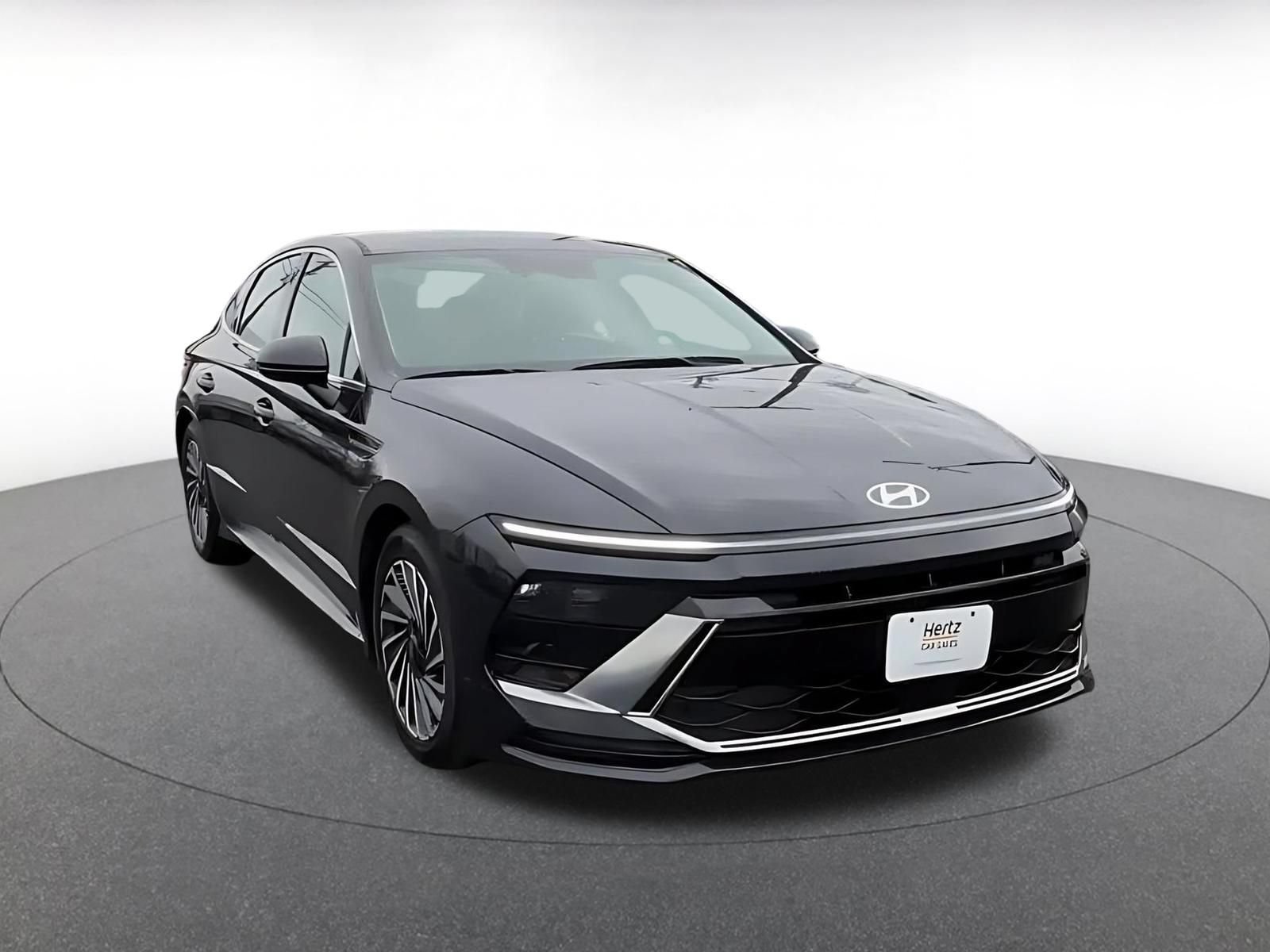 Used 2025 Hyundai Sonata SEL FWD image 3
