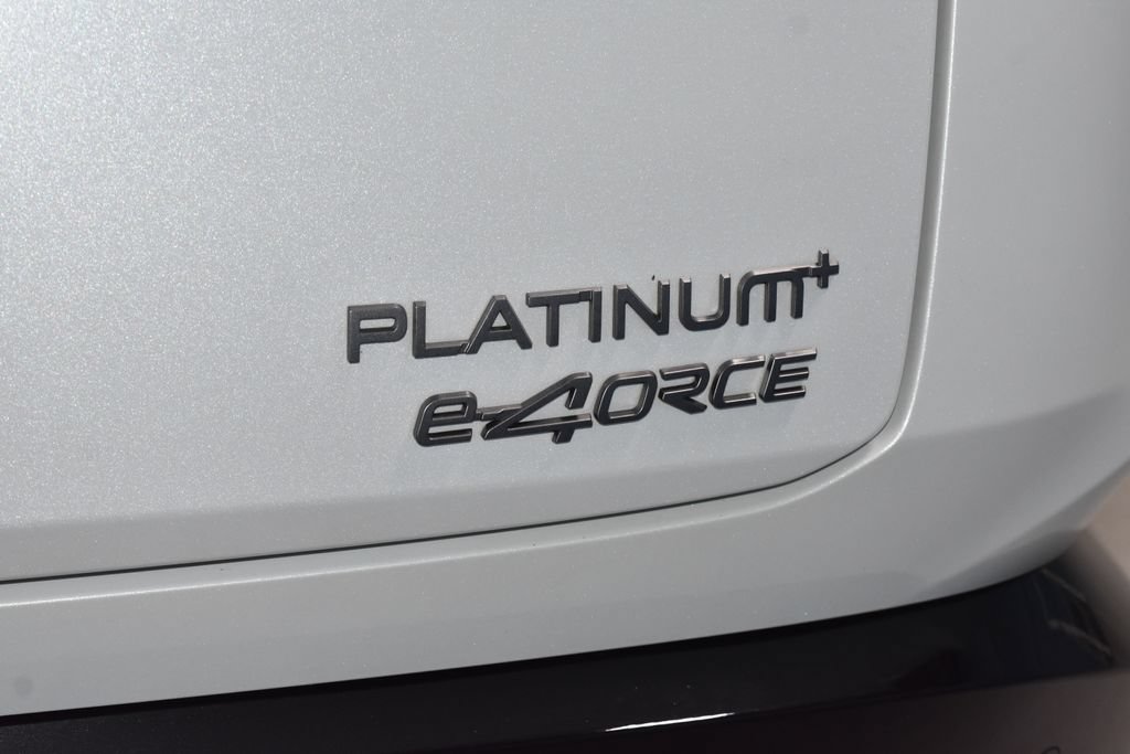 Used 2025 Nissan Ariya Platinum AWD/4WD image 33