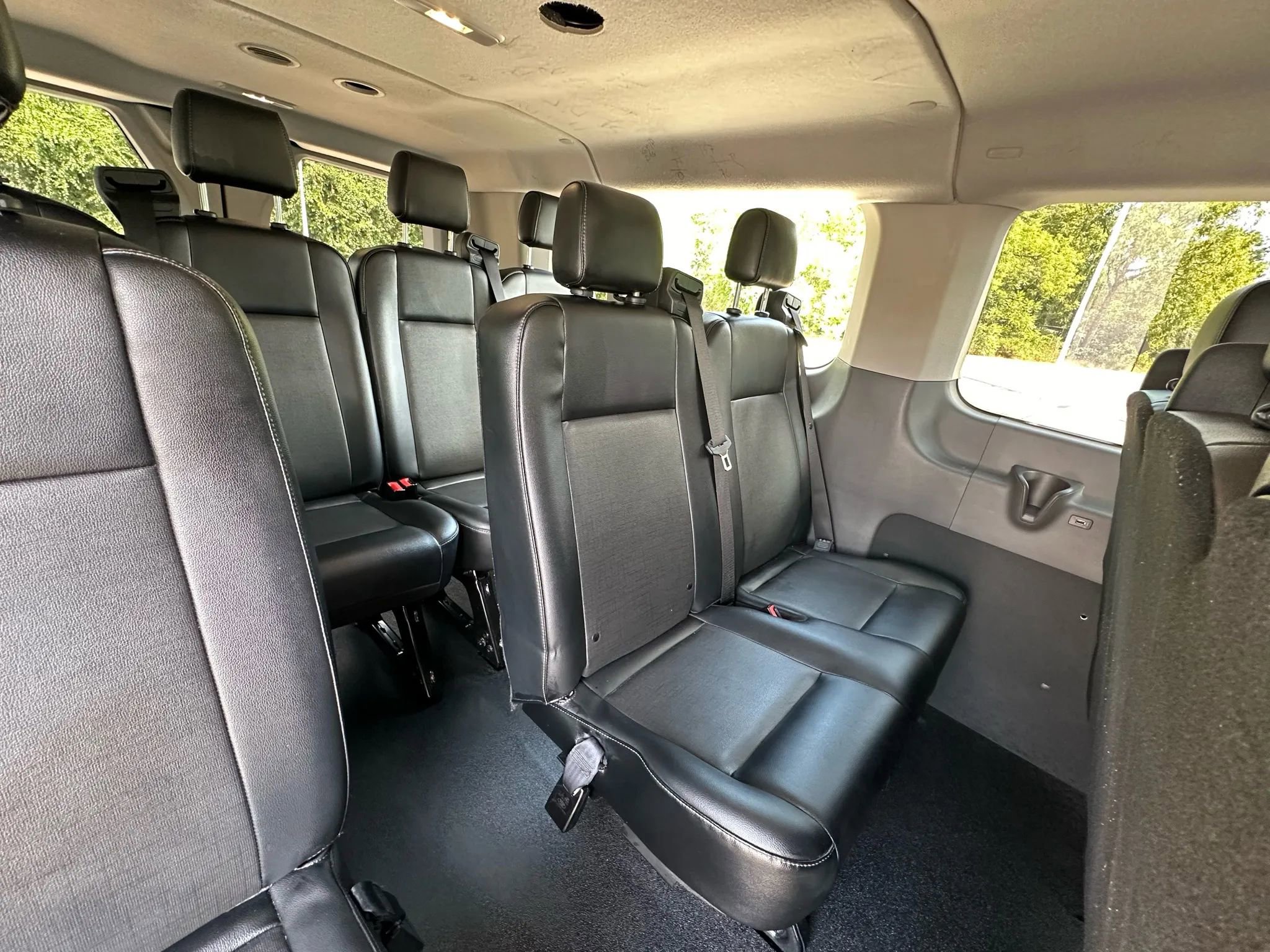 Used 2023 Ford Transit 350 XL image 29