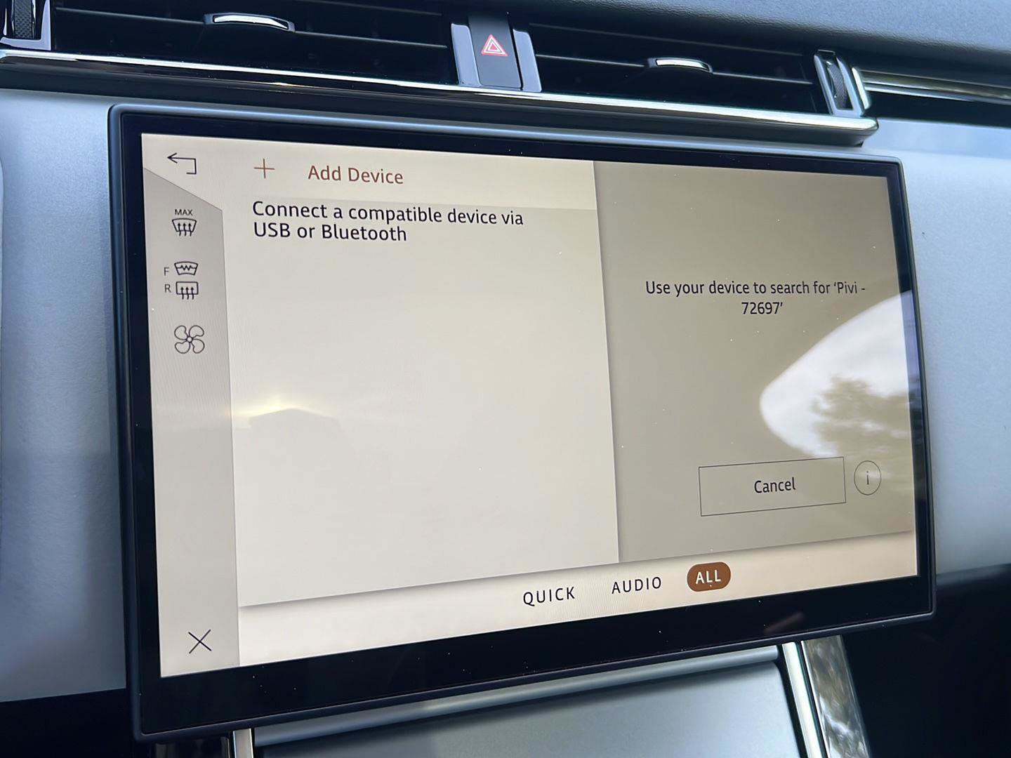 Certified 2024 Land Rover Range Rover Velar S AWD/4WD image 16