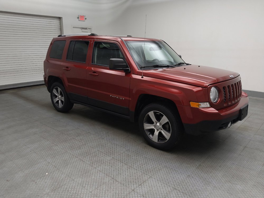 Used 2016 Jeep Patriot High Altitude AWD/4WD image 11