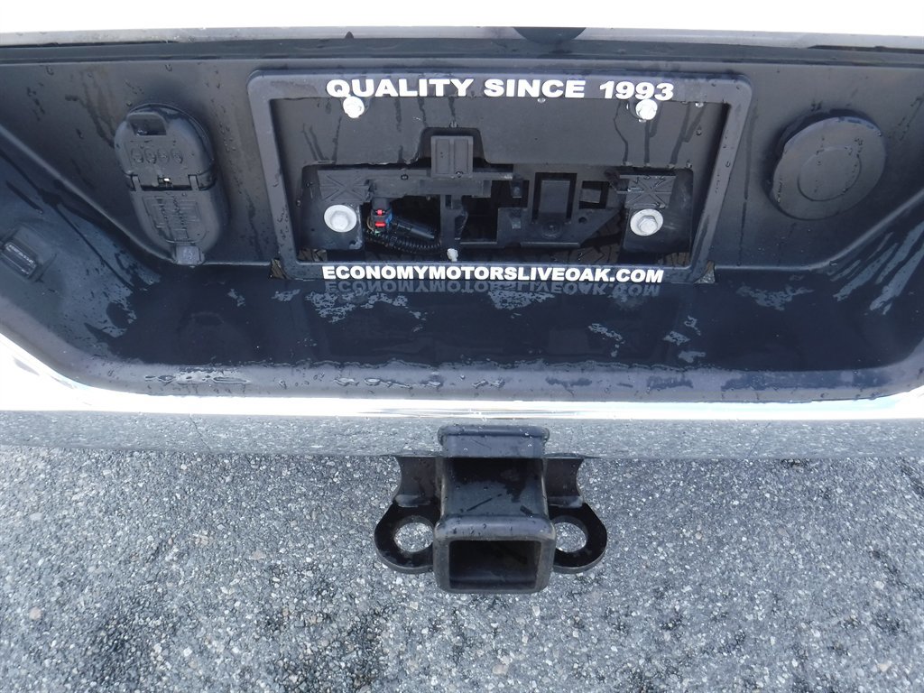 Used 2024 Chevrolet Silverado 2500 LT AWD/4WD image 7