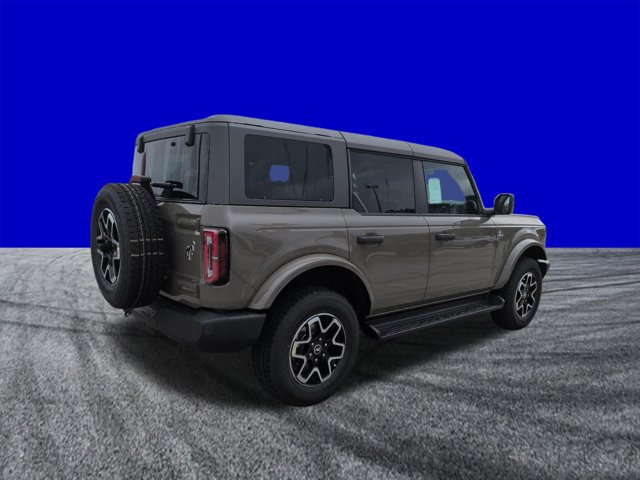 New 2026 Ford Bronco Outer Banks AWD/4WD image 4