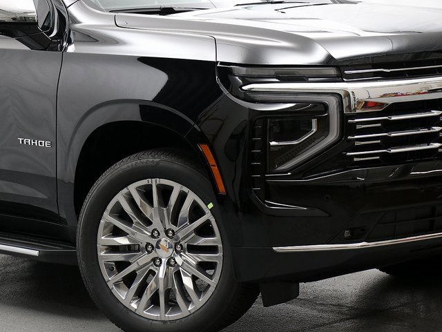 New 2026 Chevrolet Tahoe Premier image 3