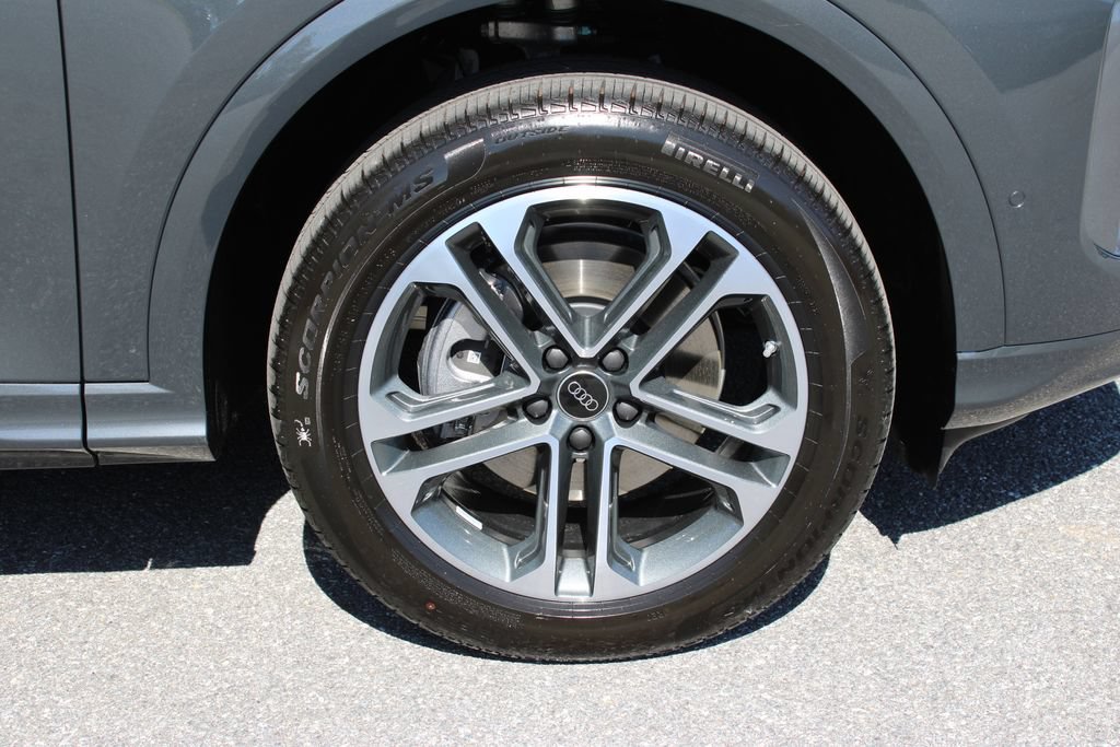 Used 2025 Audi Q5 Premium Plus w/ Premium Plus AWD/4WD image 34