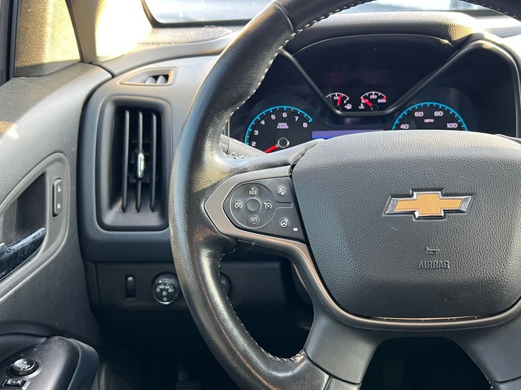Used 2022 Chevrolet Colorado Z71 w/ Safety Package image 17