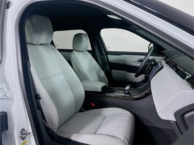 Used 2026 Land Rover Range Rover Velar Dynamic SE image 28