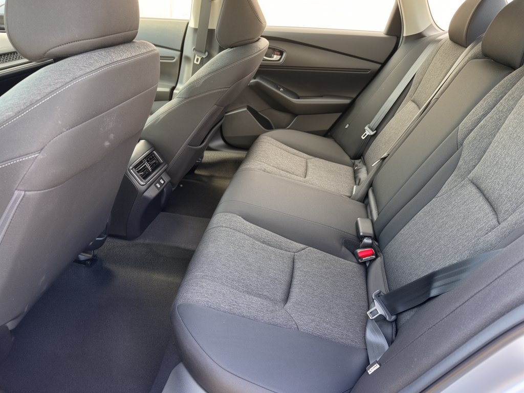 Used 2025 Honda Accord SE image 25