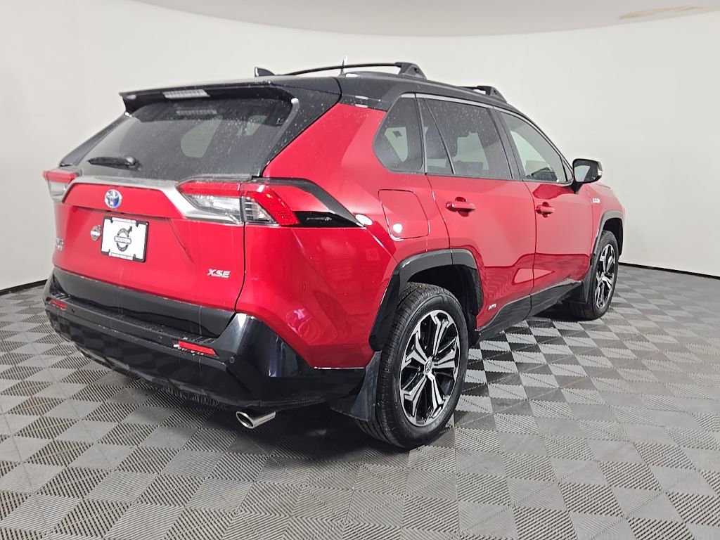 Used 2024 Toyota RAV4 XSE w/ Premium Package image 5