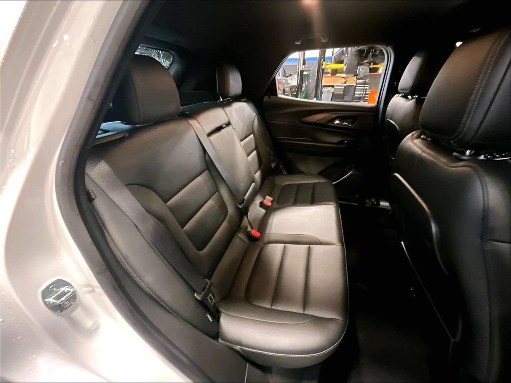 Used 2023 Chevrolet TrailBlazer ACTIV FWD image 16