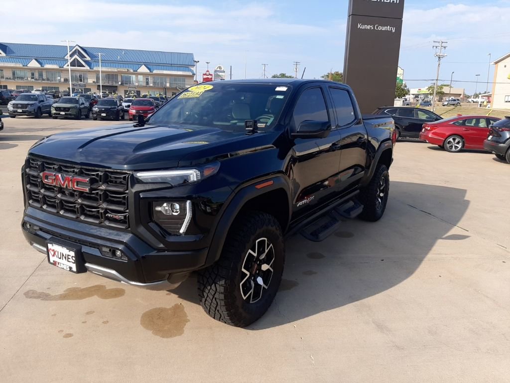 Used 2024 GMC Canyon AT4X AWD/4WD image 5