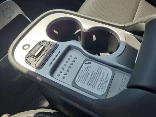 New 2026 Hyundai Ioniq 9 Limited AWD/4WD image 15
