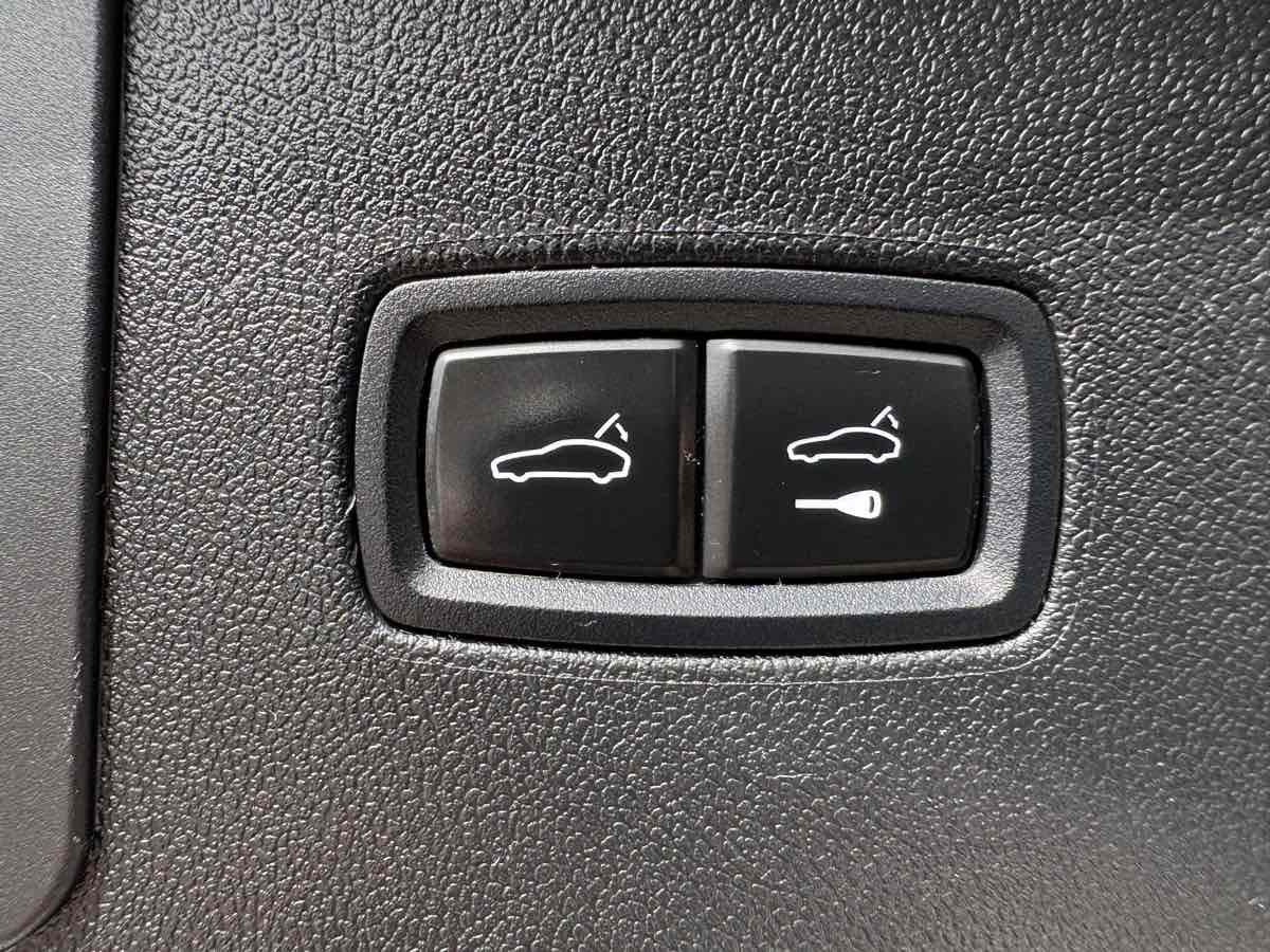 Used 2019 Porsche Cayenne AWD/4WD image 47