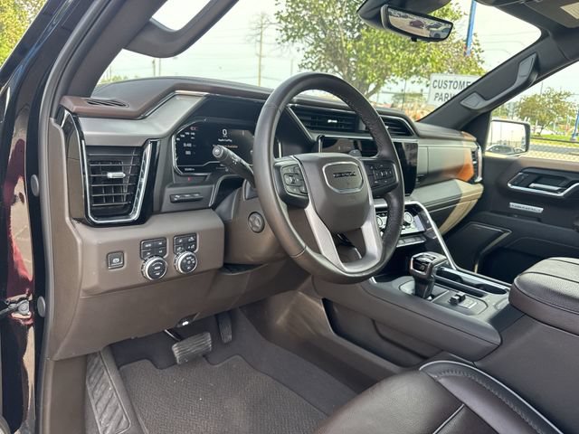 Used 2025 GMC Sierra 1500 Denali w/ Denali Reserve Package AWD/4WD image 10