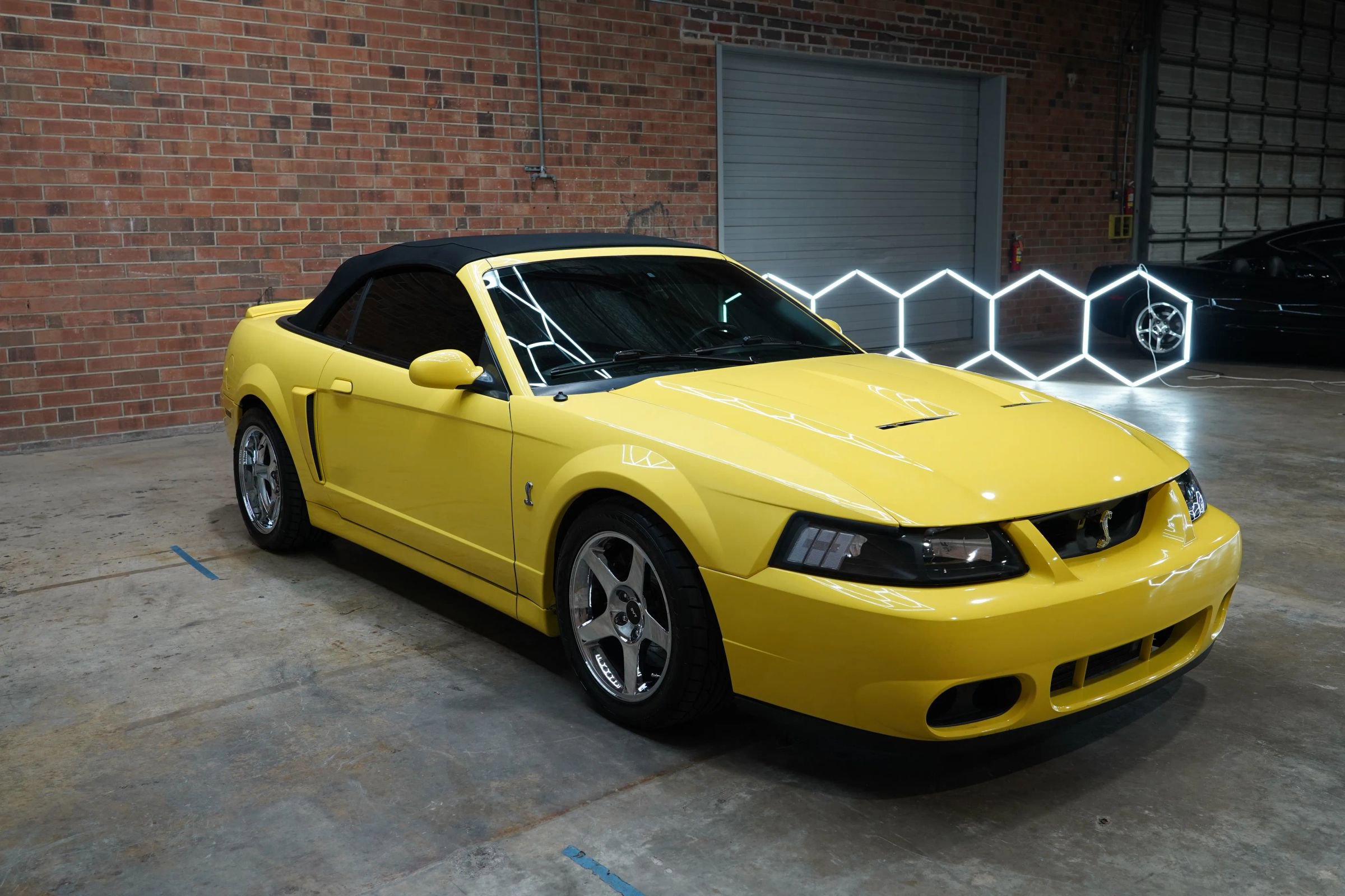 Used 2003 Ford Mustang Cobra image 45