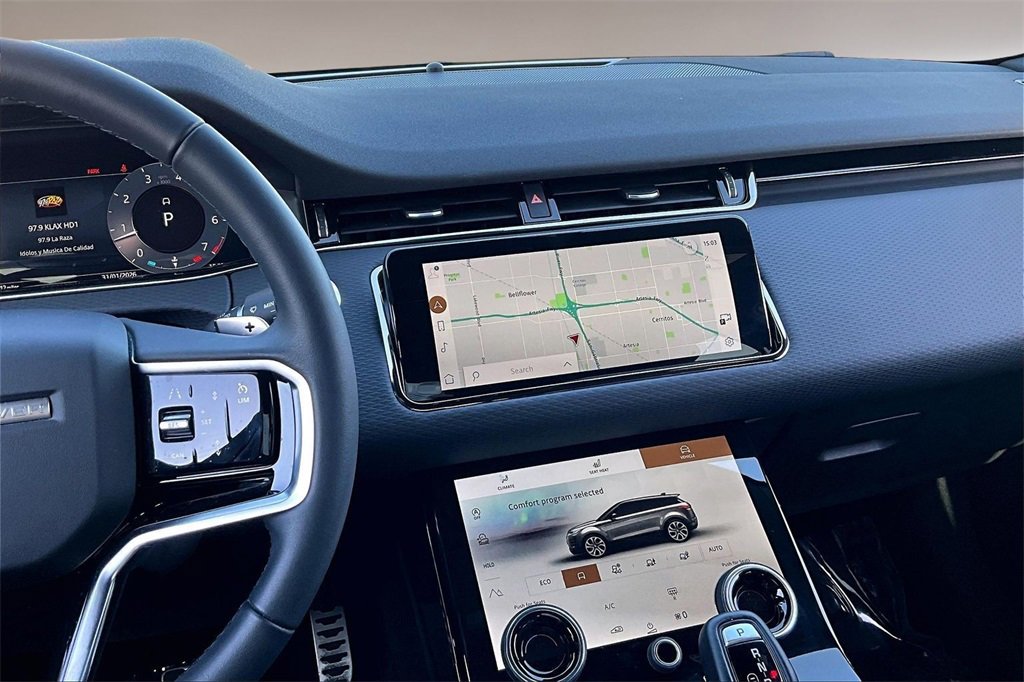 Certified 2023 Land Rover Range Rover Evoque R-Dynamic S image 9