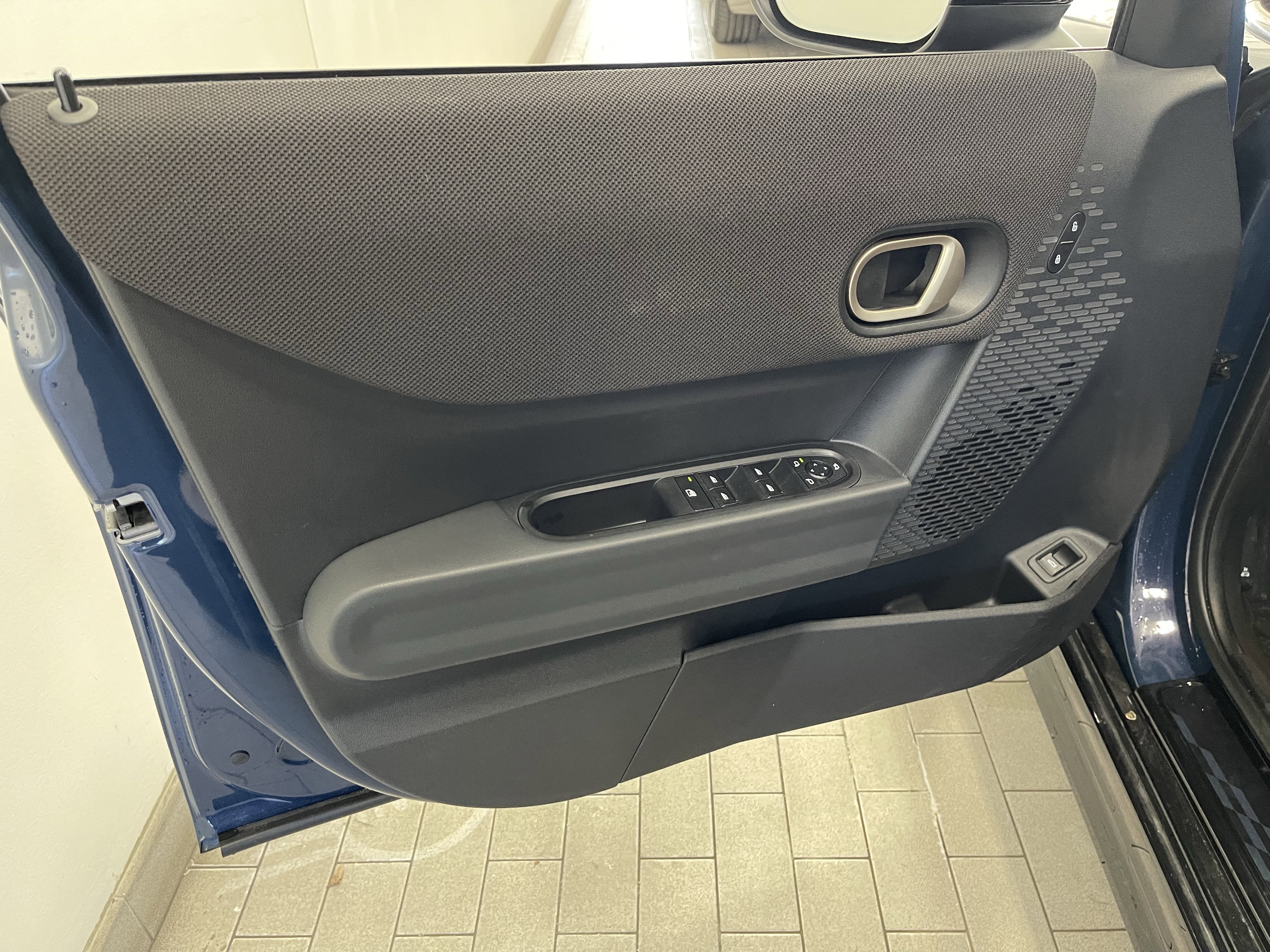 Used 2026 MINI Cooper S image 9