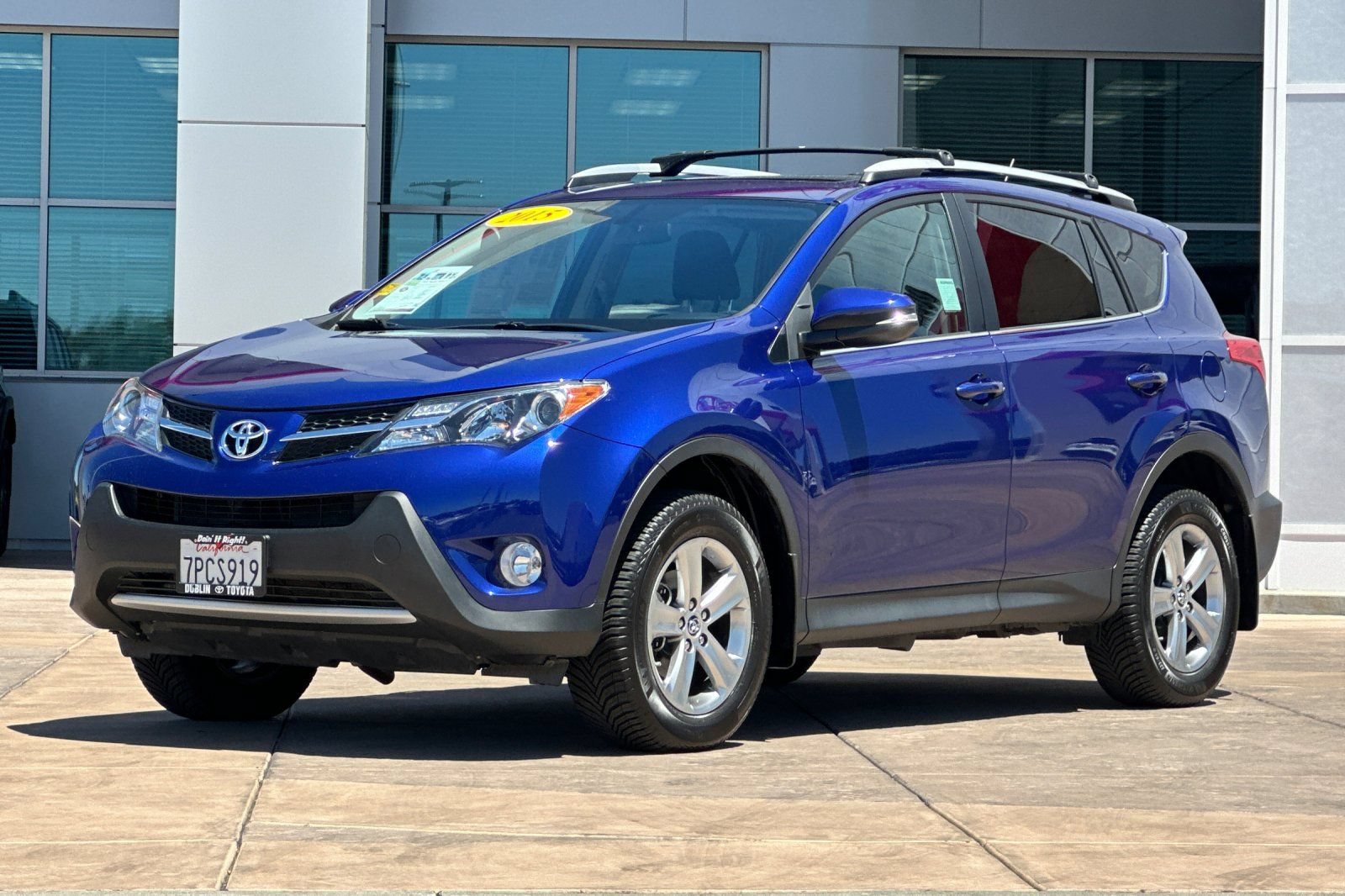 Used 2015 Toyota RAV4 XLE AWD/4WD image 8