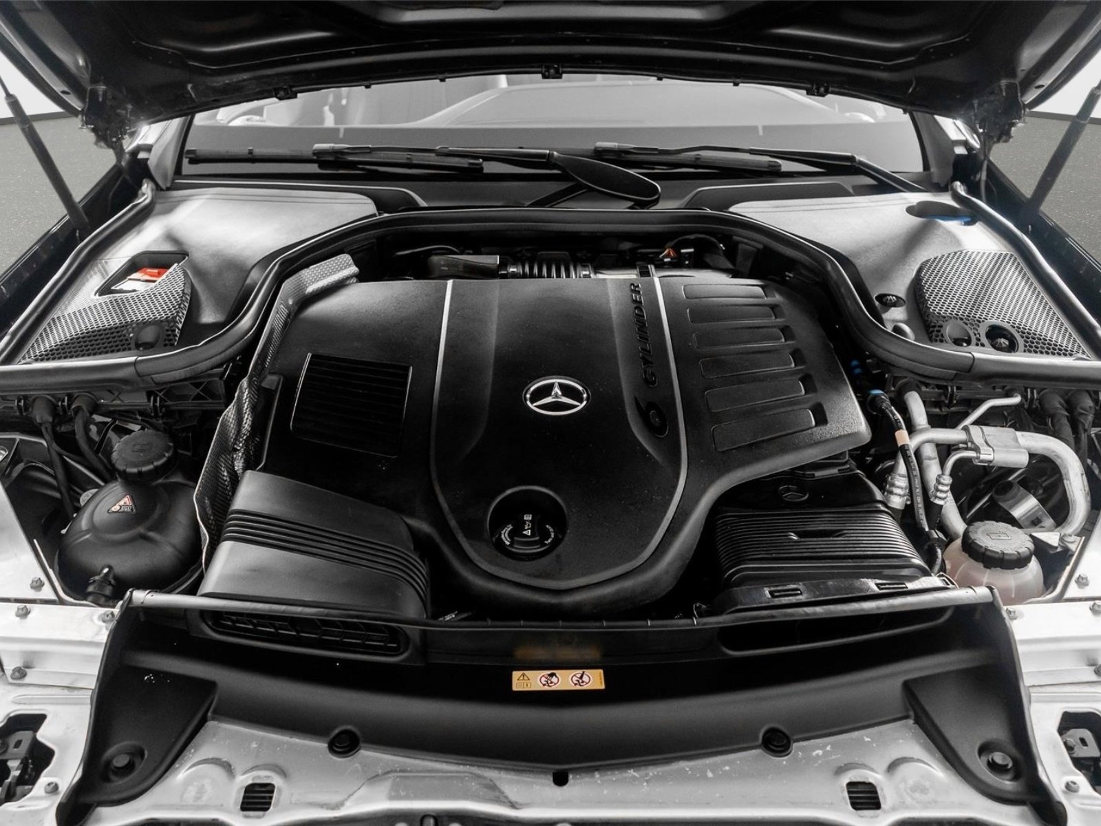 Used 2023 Mercedes-Benz E 450 Cabriolet w/ AMG Line image 49