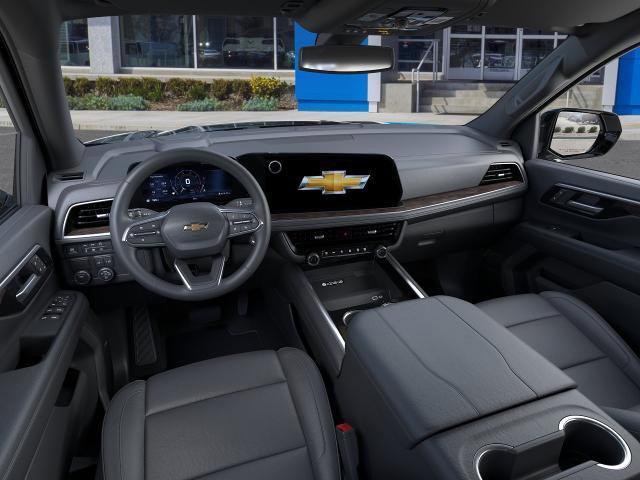 New 2026 Chevrolet Suburban LT image 15