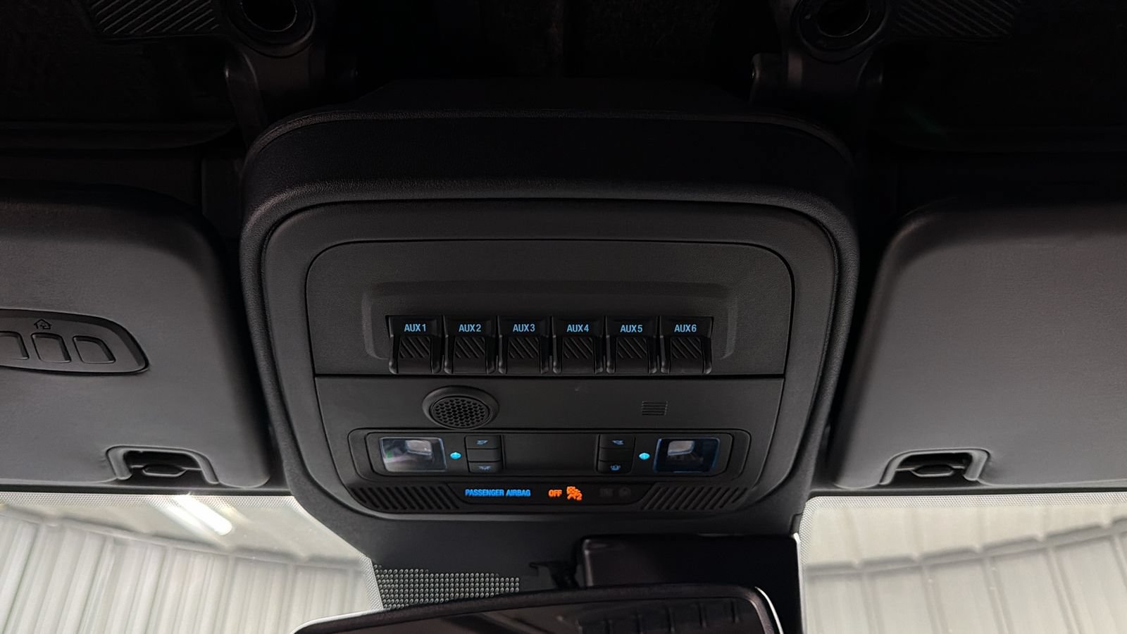 Used 2024 Ford Bronco Wildtrak AWD/4WD image 33