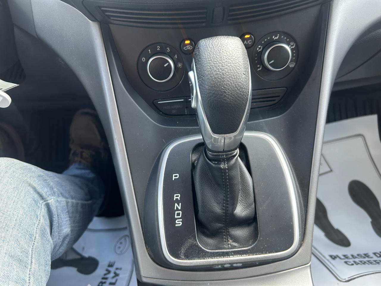 Used 2013 Ford Escape SE FWD image 25