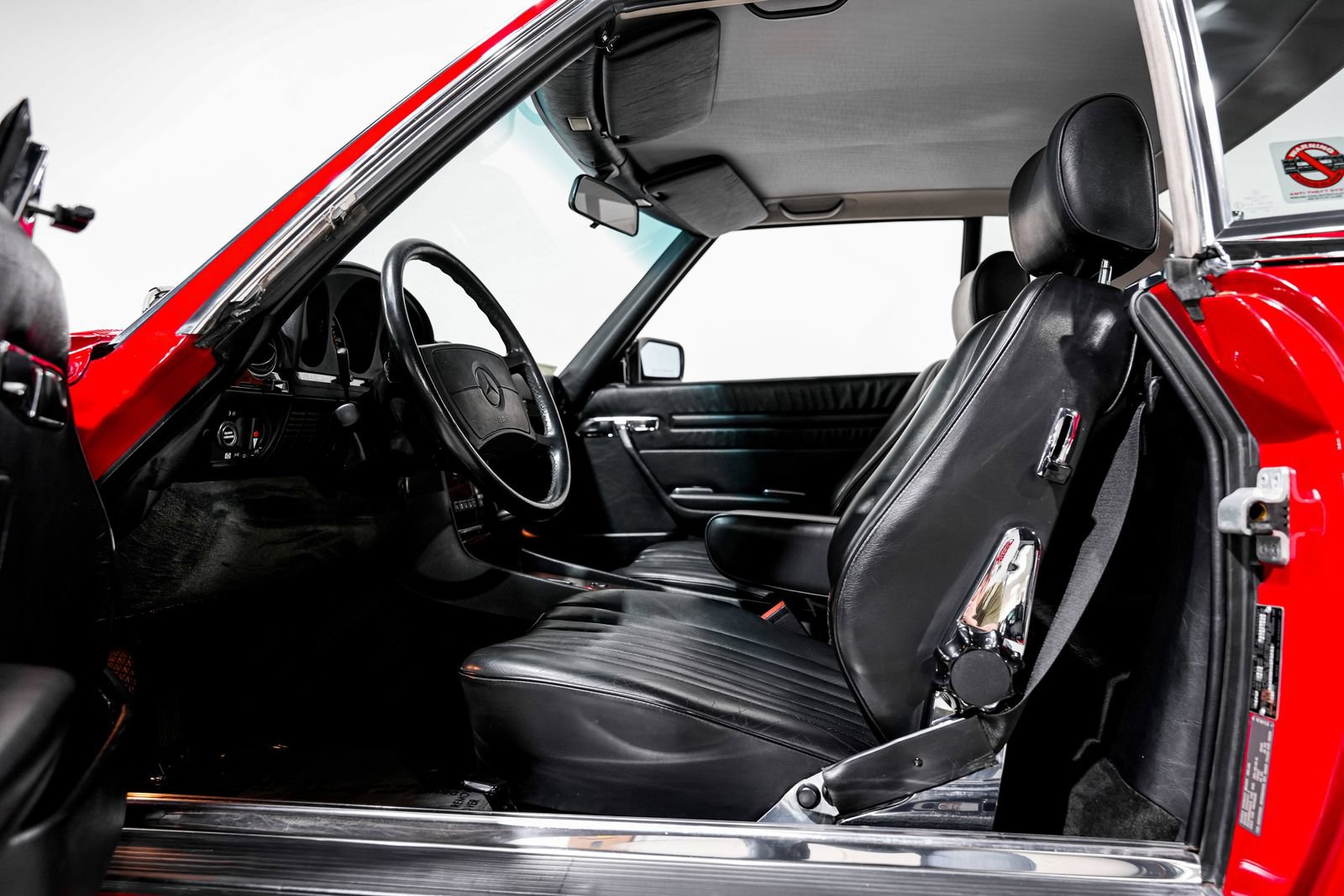 Used 1987 Mercedes-Benz 560 SL image 16