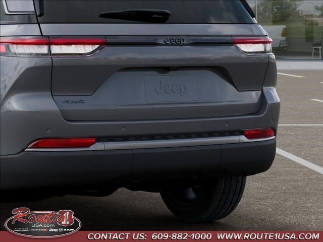 New 2027 Jeep Grand Cherokee Limited AWD/4WD image 14