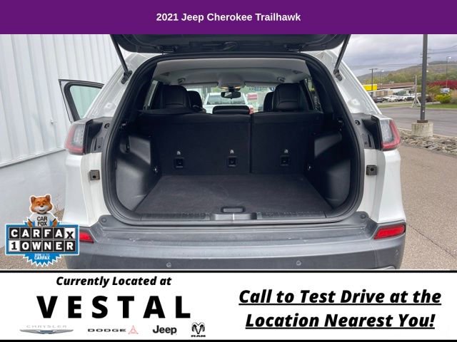 Used 2021 Jeep Cherokee Trailhawk AWD/4WD image 23