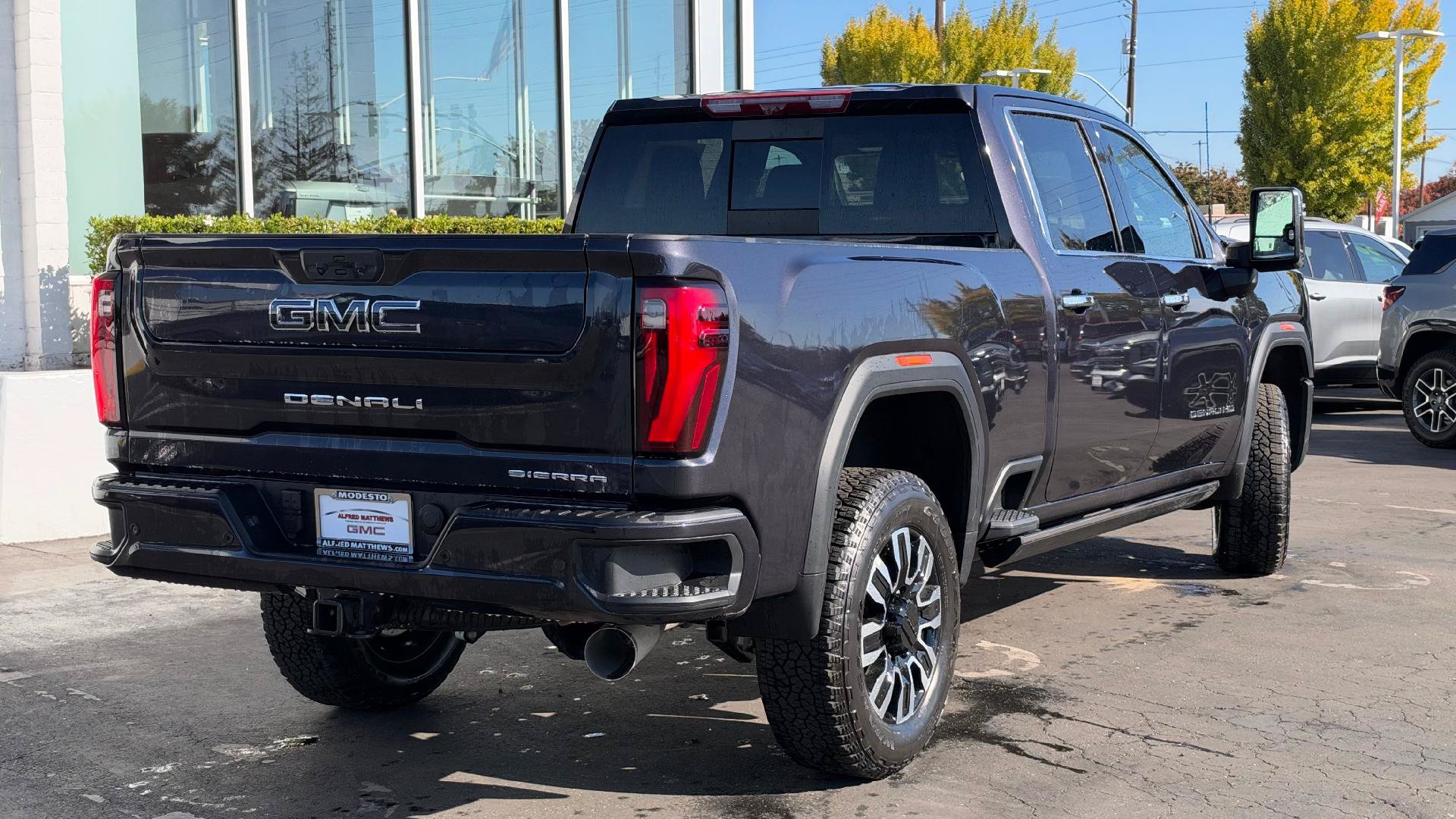 New 2026 GMC Sierra 2500 Denali Ultimate w/ Max Trailering Package AWD/4WD image 5