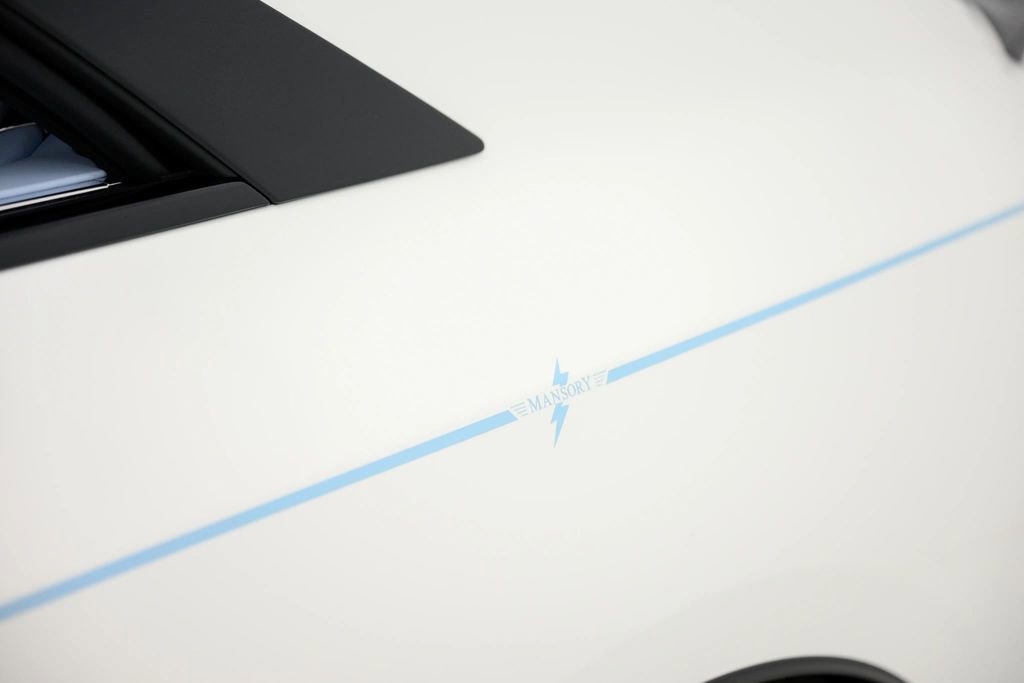 Used 2025 Rolls-Royce Spectre AWD/4WD image 16