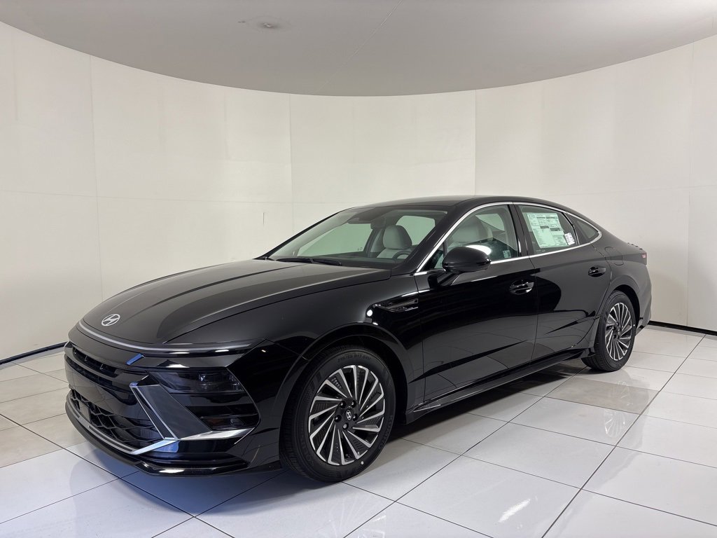 New 2025 Hyundai Sonata SEL