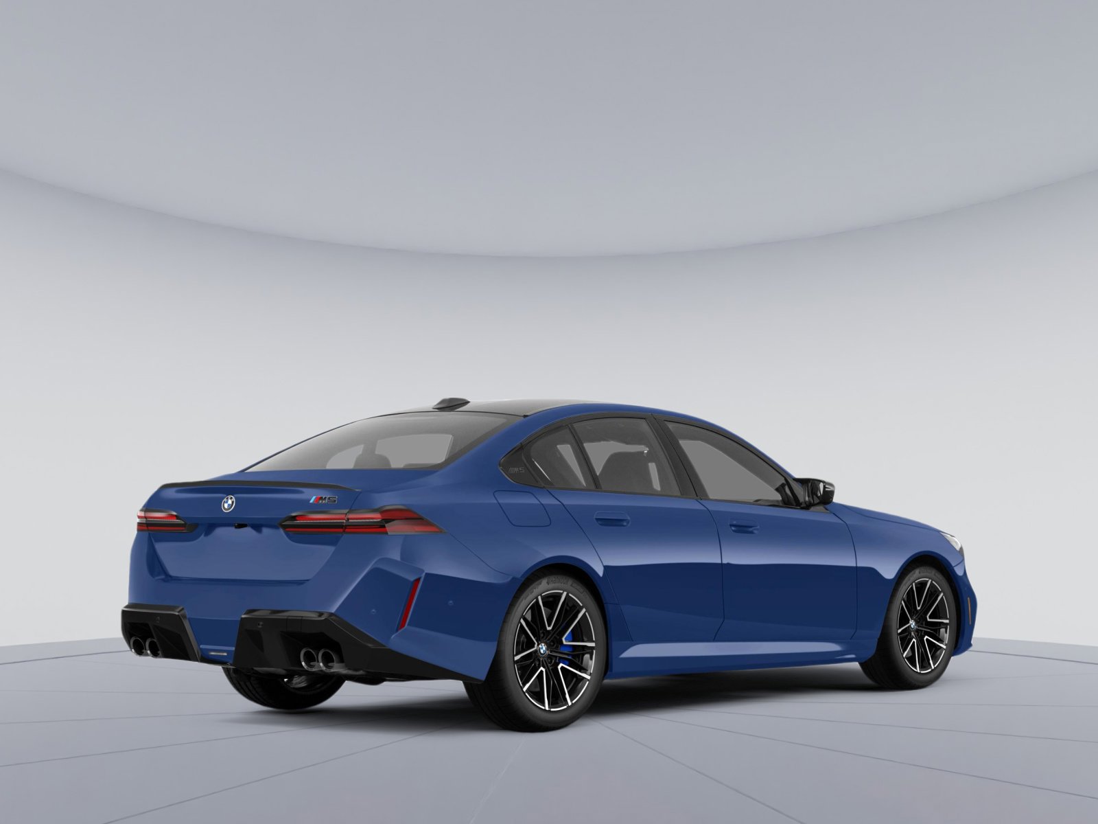 New 2026 BMW M5 w/ Executive Package image 3