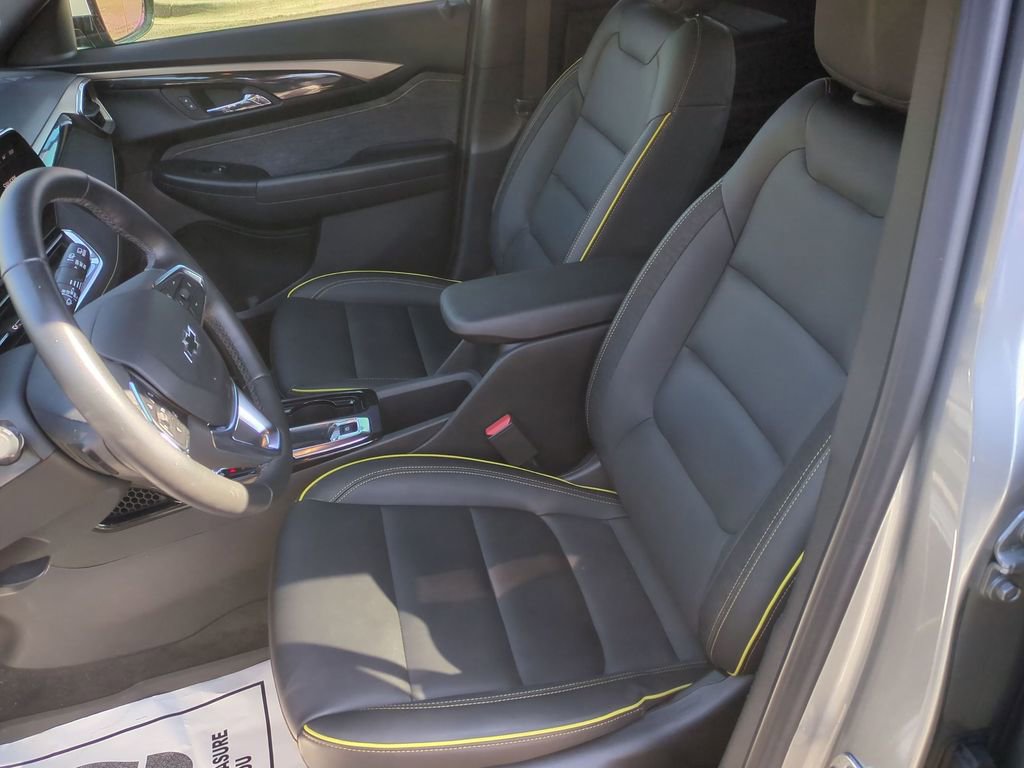 Used 2024 Chevrolet TrailBlazer ACTIV w/ Driver Confidence Package image 13