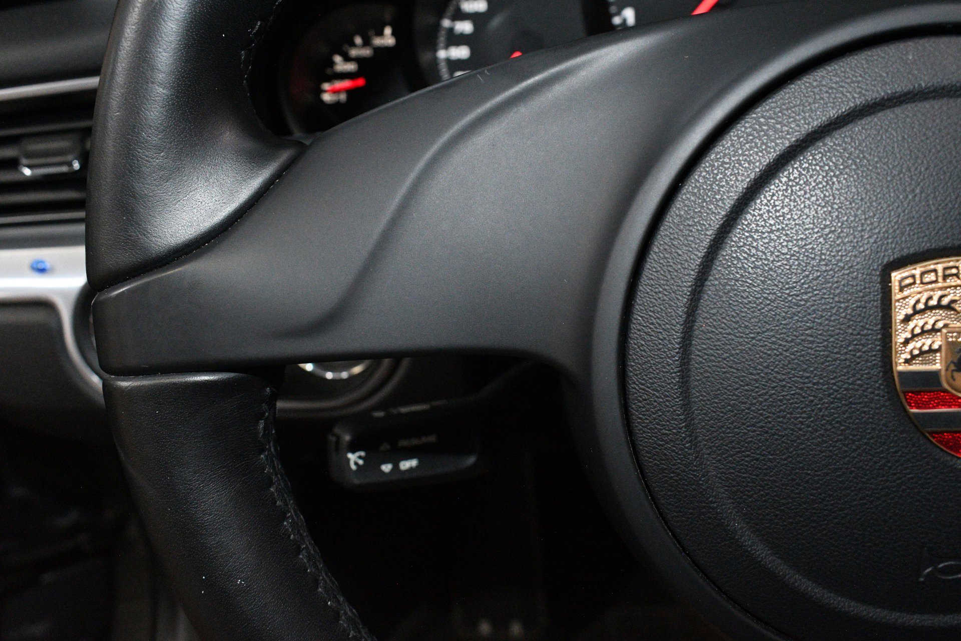 Used 2013 Porsche 911 Carrera RWD image 31