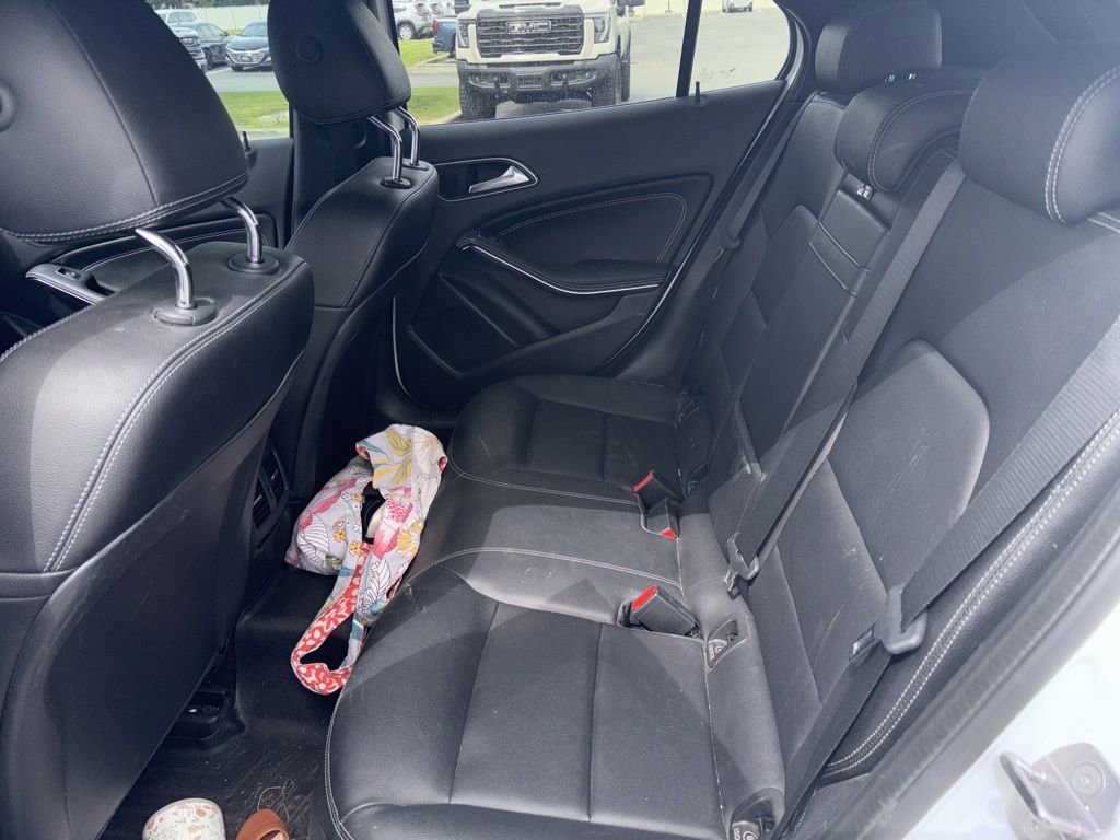 Used 2019 Mercedes-Benz GLA 250 4MATIC image 11