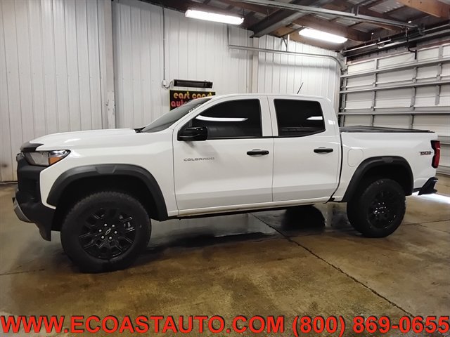 Used 2024 Chevrolet Colorado Trail Boss w/ Advanced Trailering Package AWD/4WD image 5