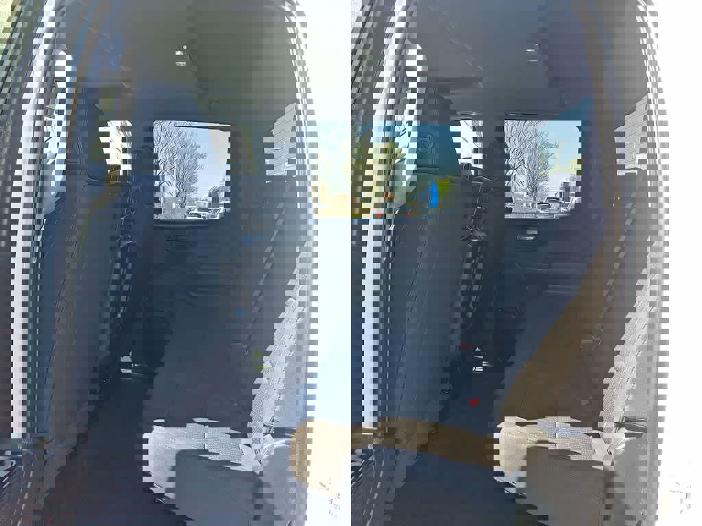 Used 2021 Chevrolet Silverado 1500 Custom image 20