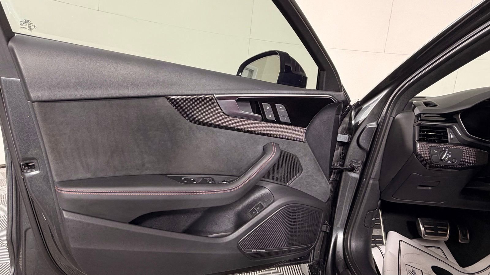 Used 2023 Audi S4 Premium Plus w/ Premium Plus Package image 10