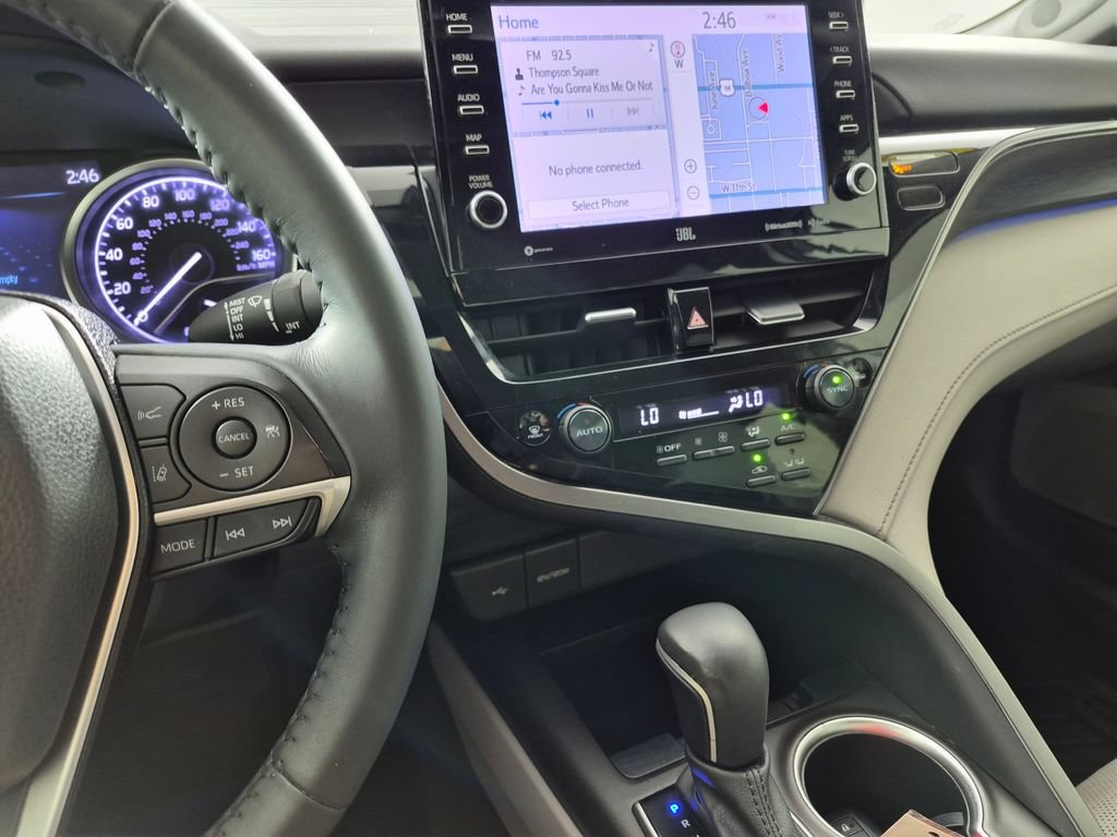 Used 2021 Toyota Camry XLE w/ Navigation Upgrade Package FWD image 18