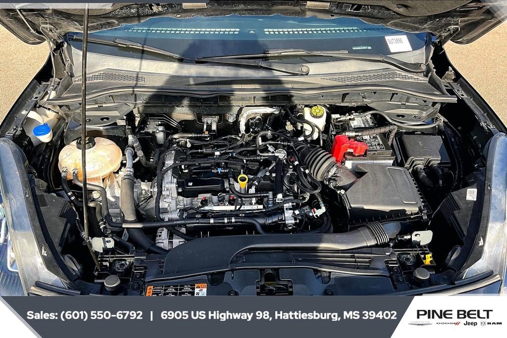 Used 2020 Ford Escape SE image 8