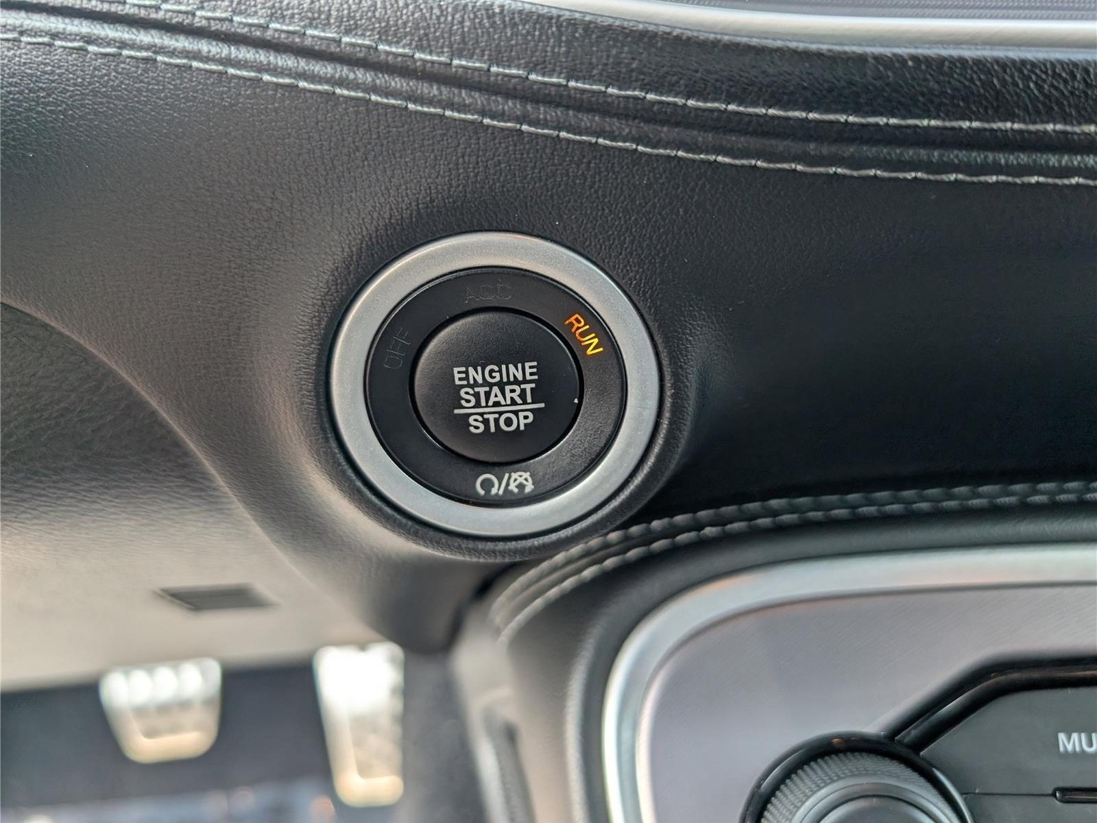 Used 2022 Dodge Challenger R/T Scat Pack RWD image 28