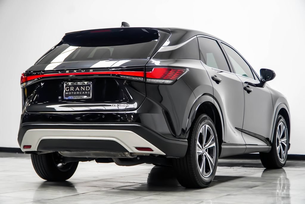 Used 2024 Lexus RX 350 FWD w/ Technology Package image 14