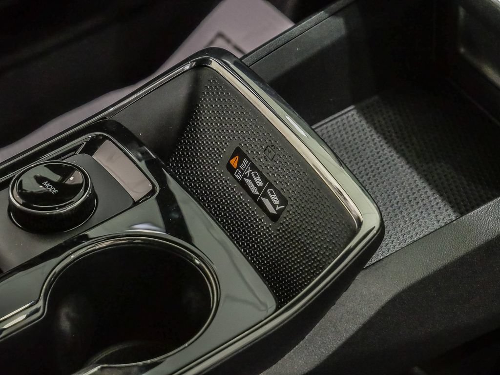 New 2027 Chevrolet Equinox RS w/ Safety and Technology Package FWD image 18