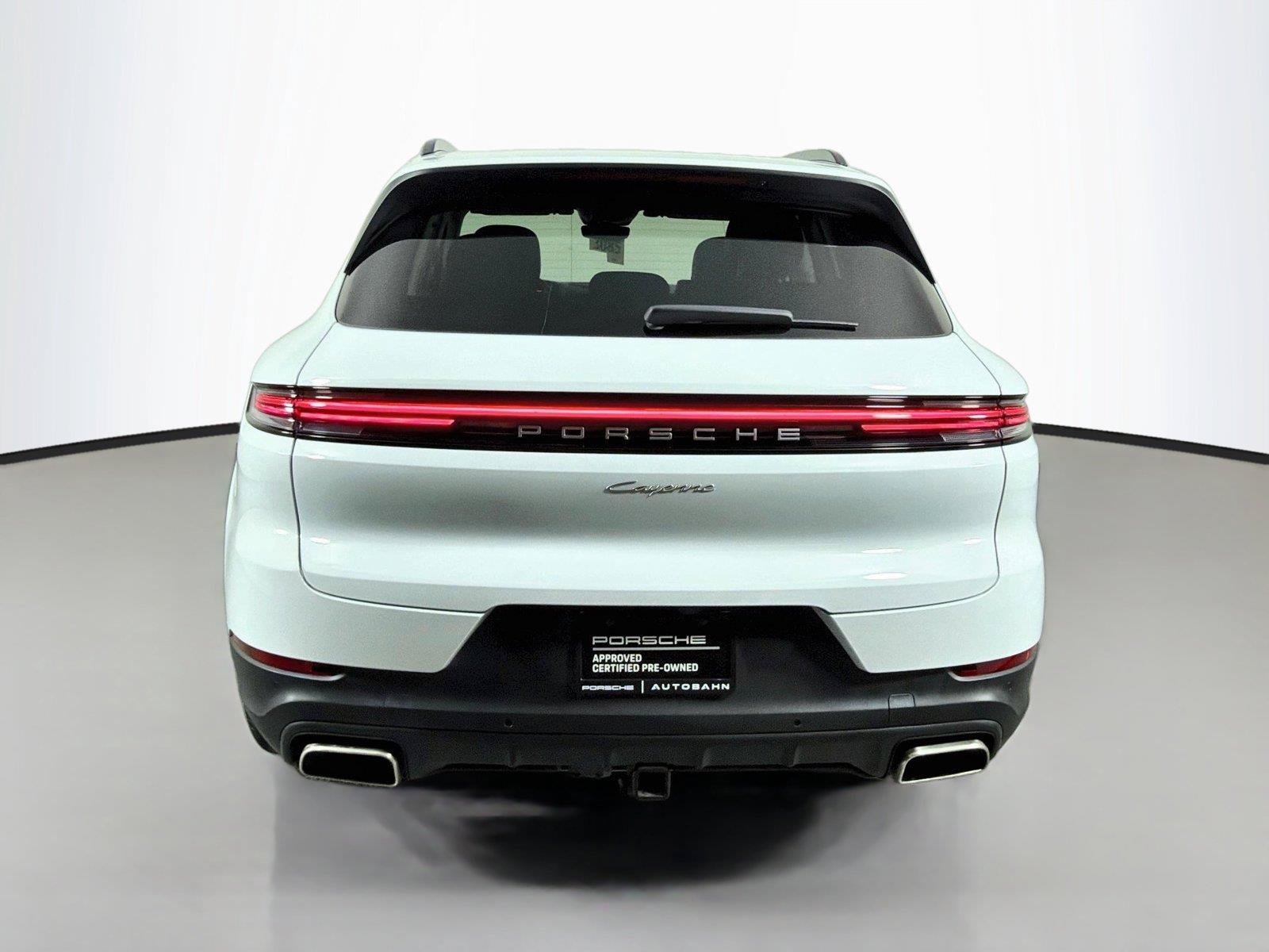 Certified 2026 Porsche Cayenne AWD/4WD image 6